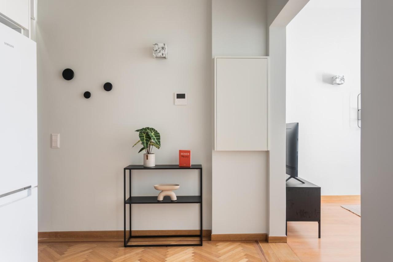 Elysian Apartments In Plaka By Upstreet เอเธนส์ ภายนอก รูปภาพ